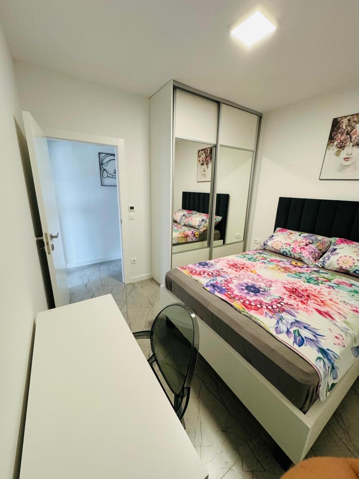 Apartment Galeb