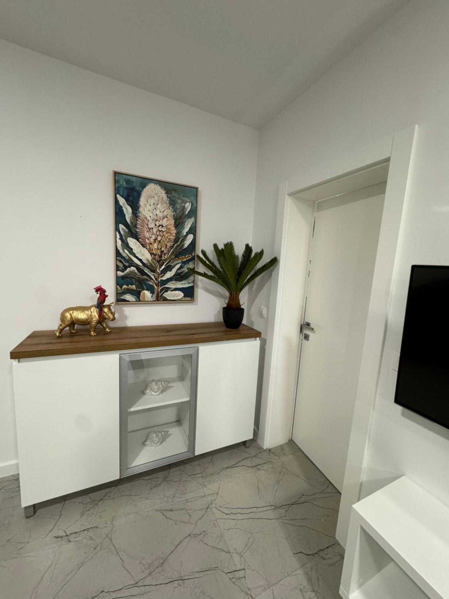 Galeb Apartment